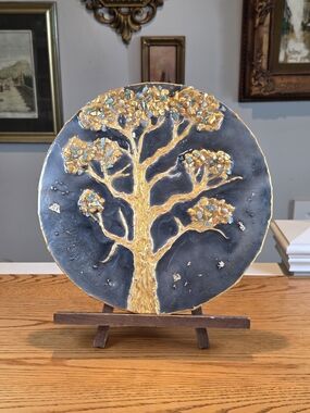 Handcrafted Gold Tree of Life Resin Art - 12" Round Crystal Canvas Wall Painting